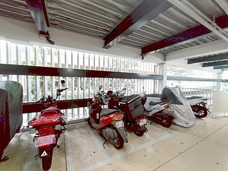 バイク置き場もございます。※空き状況は都度ご確認下さい。