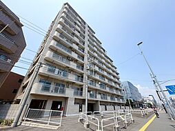 飽きのこないシンプルモダンな外観です。