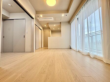 充実した生活は伸びやかな居室空間から始まります。