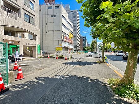 アクセスに優れ、ビジネスにもプライベートにも広範囲にカバーします。