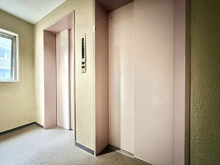 エレベーター完備のため荷物が多くなっても安心。