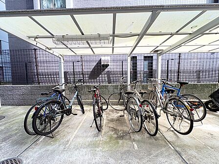 駐輪場も綺麗に整頓されています。※空き状況は都度ご確認下さい。