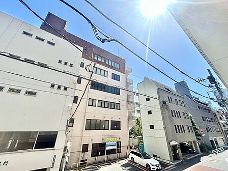 眺望や窓からの景色が良いと、家で過ごす時間も快適です。