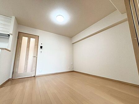 充実した生活は伸びやかな居室空間から始まります。
