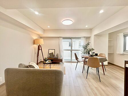 「空間が織り成すひとつ先の住み心地」を演出します。
