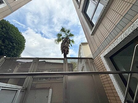 眺望や窓からの景色が良いと、家で過ごす時間も快適です。