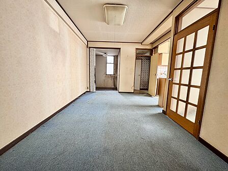 落ち着いた雰囲気に包まれて、伸びやかな空間。