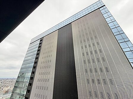 陽当たり・通風・開放感に恵まれた環境です。