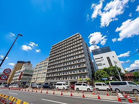 飽きのこないシンプルモダンな外観です。