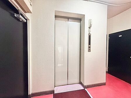 エレベーター完備のため荷物が多くなっても安心。