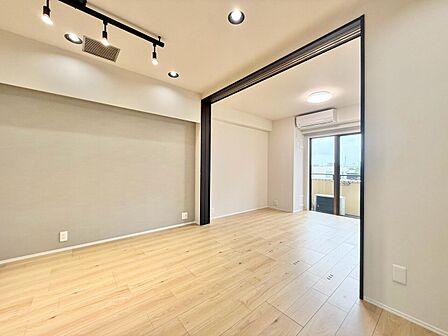 充実した生活は伸びやかな居室空間から始まります。