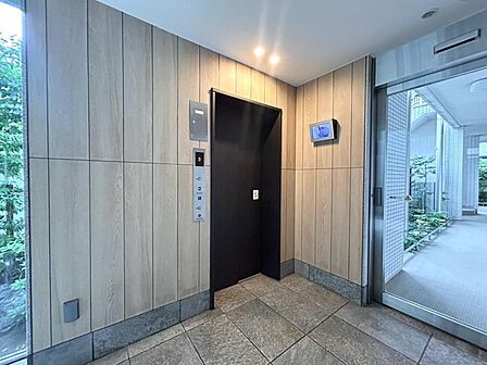 エレベーター完備のため荷物が多くなっても安心。
