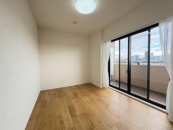 寝室を拡大表示