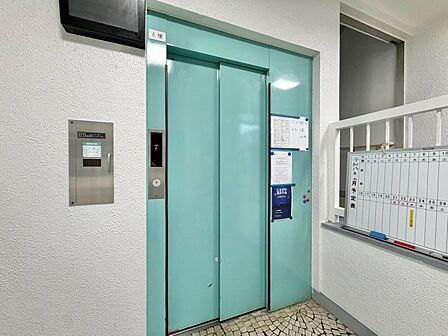 エレベーター完備のため荷物が多くなっても安心。