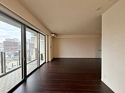 伸びやかな空間のなかで、ゆったりとしたひとときを過ごせます。