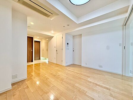 充実した生活は伸びやかな居室空間から始まります。