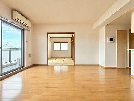 充実した生活は伸びやかな居室空間から始まります。