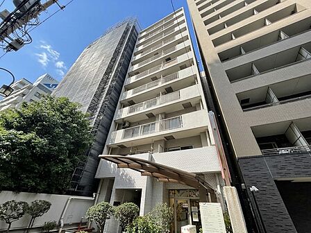 飽きのこないシンプルモダンな外観です。