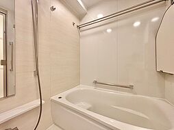 心と身体と向き合うセルフケアの基地として。 日々のバスタイムをより心地よく有効なひと時にするために。
