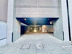 敷地内駐車場。