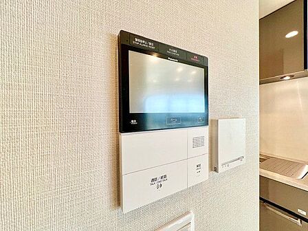 「見える安心」をカタチにしました。誰が来てもわかる様にモニター付きインターホンを設置。