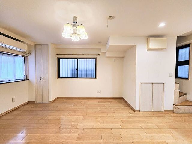 リビング/ダイニング 文京区本駒込5丁目