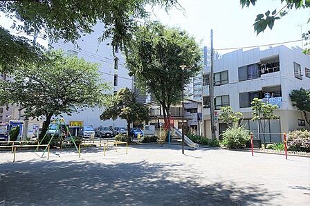 下三公園 800m