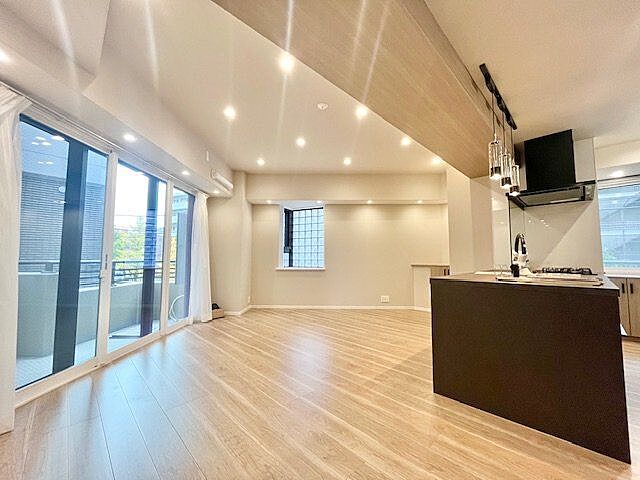 リビング/ダイニング 朝日メトロステージ西巣鴨 2階/-