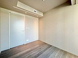 シンプル・イズ・ベストが基本。プレーンな空間を自分好みに。いつまでも快適に暮せる住まいへ。