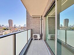 バルコニーに出た時には、頬をなでる優しい風を感じることが出来ます。