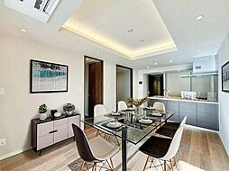 ジェントルエア神宮前 2LDKのリビング/ダイニング