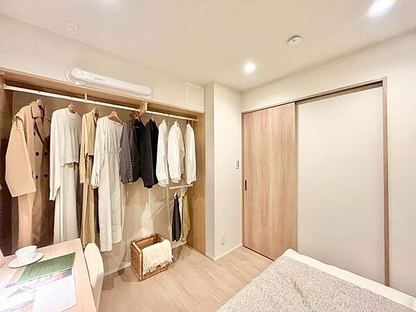 寝室を拡大表示