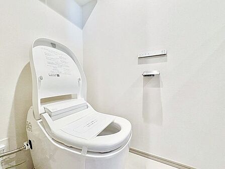 美しく高級感あふれるトイレ。上質で心地よいプライベート空間へ。