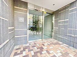 敷地内バイク置場・駐輪場。