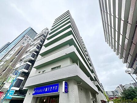 時代と共に変わりゆく街並みと、住む人の変わらない思いを融合。いつまでも誇りに思える住まいへ。