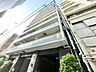 外観：お住まいの顔となる玄関。様々なシーンで違った魅力的な表情を見せてくれます。