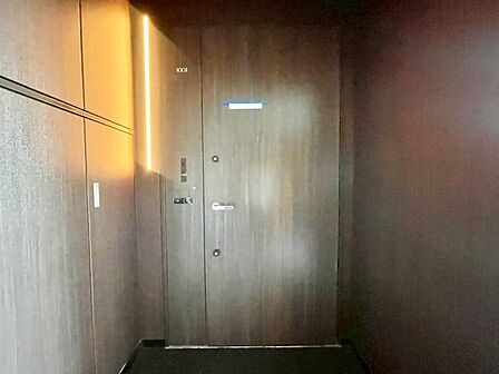 一日あったいろんなことを胸に帰る我が家。「ただいま」「おかえり」が交わされる幸せな空間が待っています