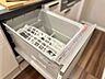 キッチン：ビルトイン食洗機は作業台が広く使え、見た目もスッキリ。節水や節電も充実して家事の手助けをしてくれます。