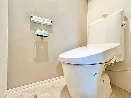 毎日使う場所だからこそ、使い勝手を考慮しました。白を基調に、飽きのこない空間に。
