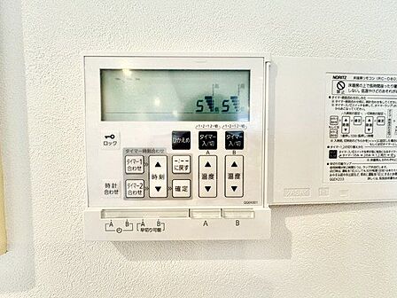 床暖房は空気を汚さず、ほこりも舞い上がらないので安心です。