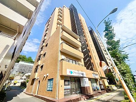 多彩な生活利便施設が揃っています。快適な日々を叶えるための舞台が広がっています。