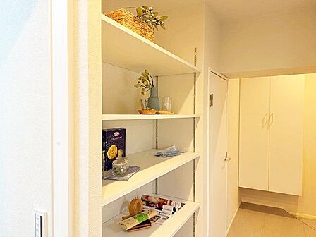 高いデザイン性と、収納力も兼ね備えています。