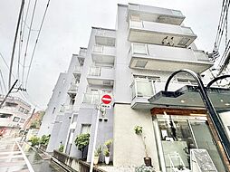 休日にショッピングを愉しんだり、美味しいものを食べたり、そんな彩りある暮らしが享受できる立地です。