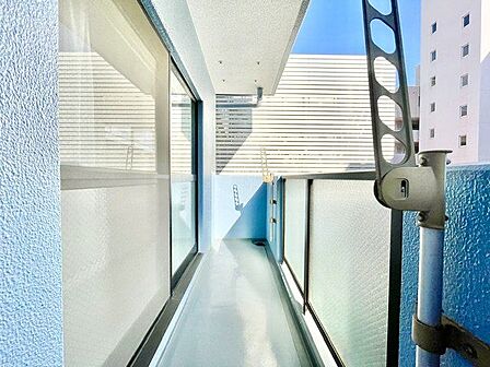 バルコニーに出た時には、頬をなでる優しい風を感じることが出来ます。