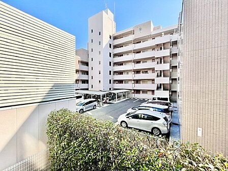 さまざまな表情の景色を眺めながら、くつろぎのひと時をお過ごし頂けます。