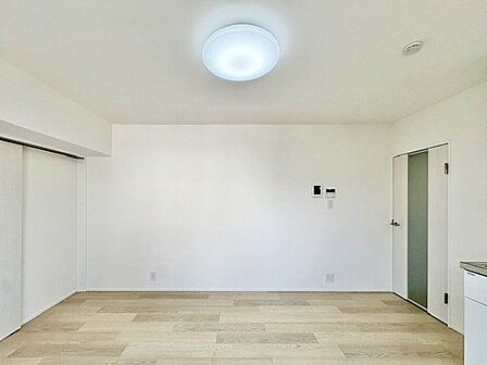 お気に入りのインテリアを加え、ゆとりある心地よい空間を演出してみませんか？