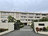 周辺：川崎市立宮前平中学校 450m