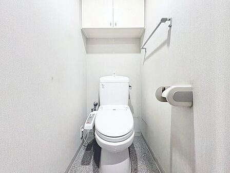 シンプルな色使いとデザインでリラックスできる快適な空間を演出。