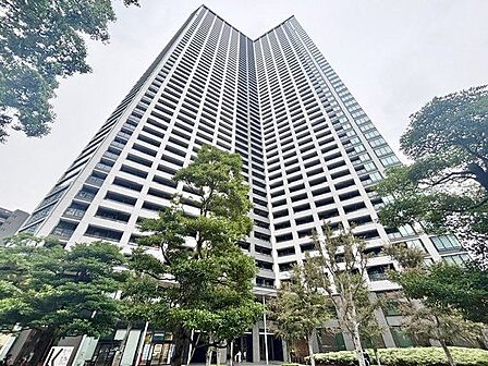 おしゃれな雰囲気や自然の潤い、親しみやすさといった個性を、街に新たな価値をもたらし続けてくれます。