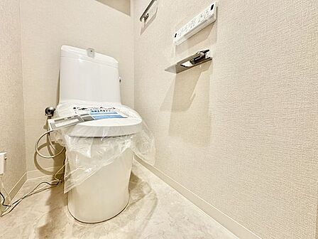 毎日使う場所だからこそ、使い勝手を考慮しました。白を基調に、飽きのこない空間に。